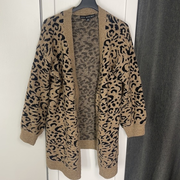 Leopard Cozy Cardigan by fashion nova - Picture 4 of 5